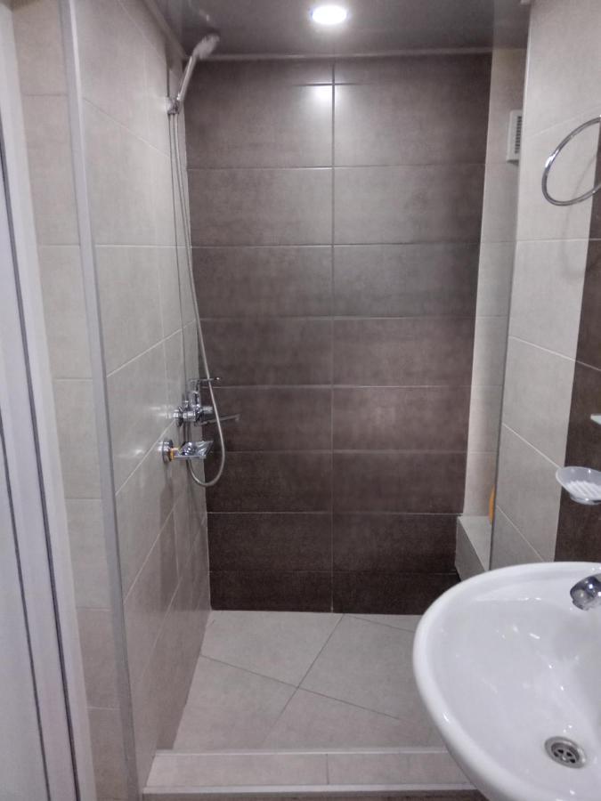Veranda M Tbilisi Luaran gambar