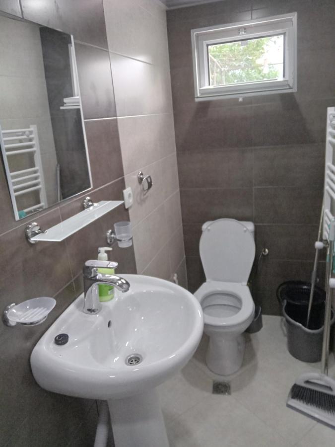 Veranda M Tbilisi Luaran gambar
