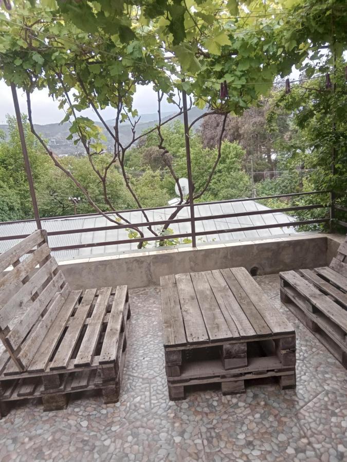 Veranda M Tbilisi Luaran gambar